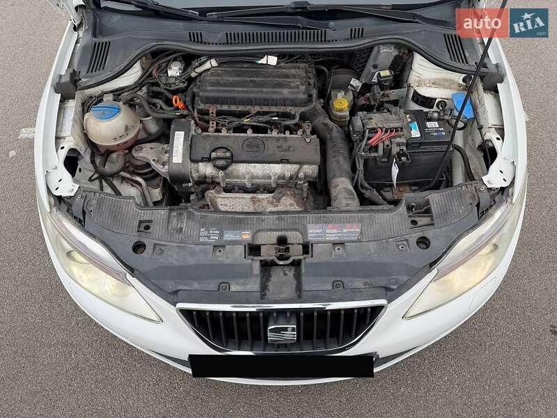 Хэтчбек SEAT Ibiza 2008 в Ровно