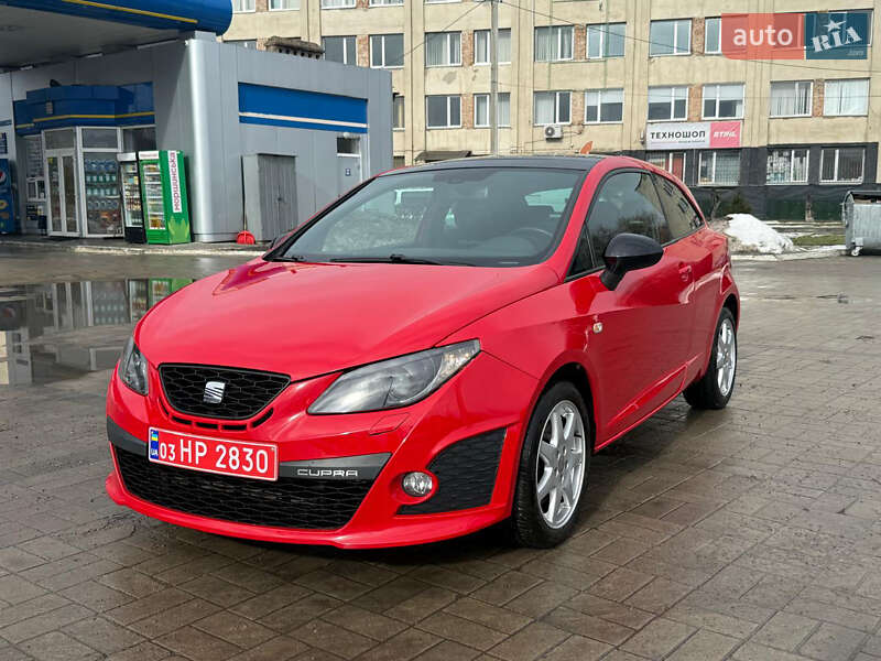 Хэтчбек SEAT Ibiza 2011 в Луцке