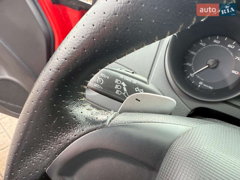 Хэтчбек SEAT Ibiza 2011 в Луцке