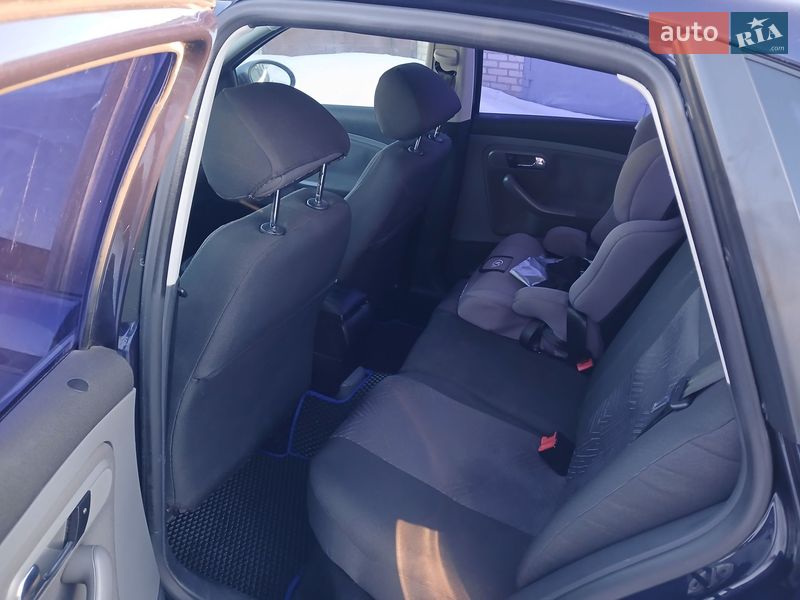 Хэтчбек SEAT Ibiza 2007 в Казатине