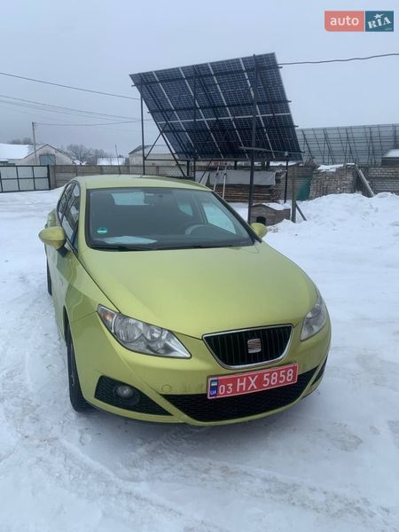 Хэтчбек SEAT Ibiza 2008 в Старой Выжевке
