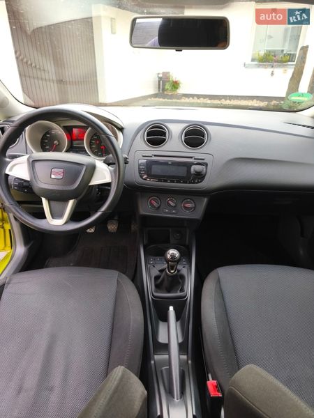 Хэтчбек SEAT Ibiza 2008 в Старой Выжевке