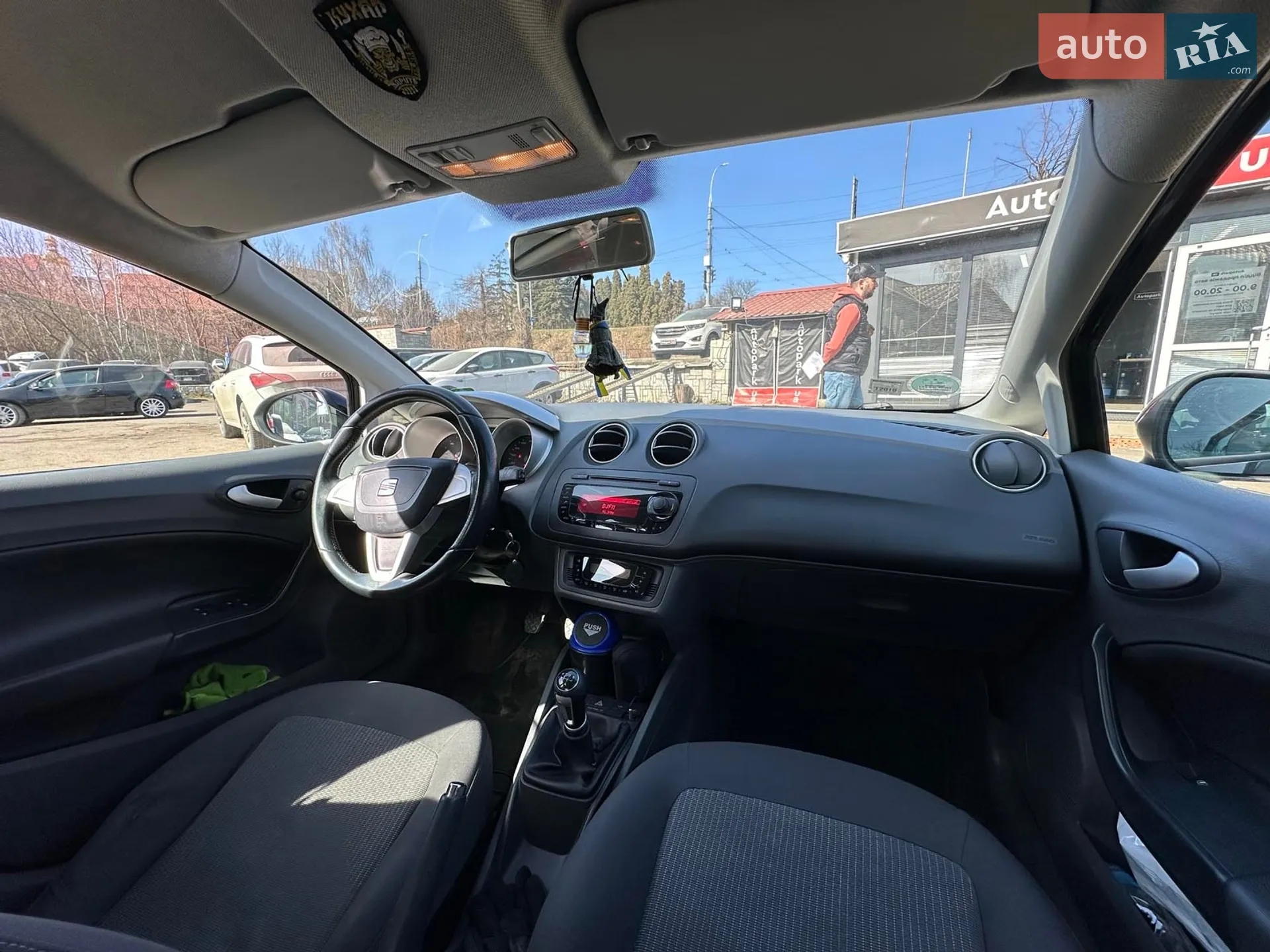 2011 SEAT Ibiza - мініатюра 12