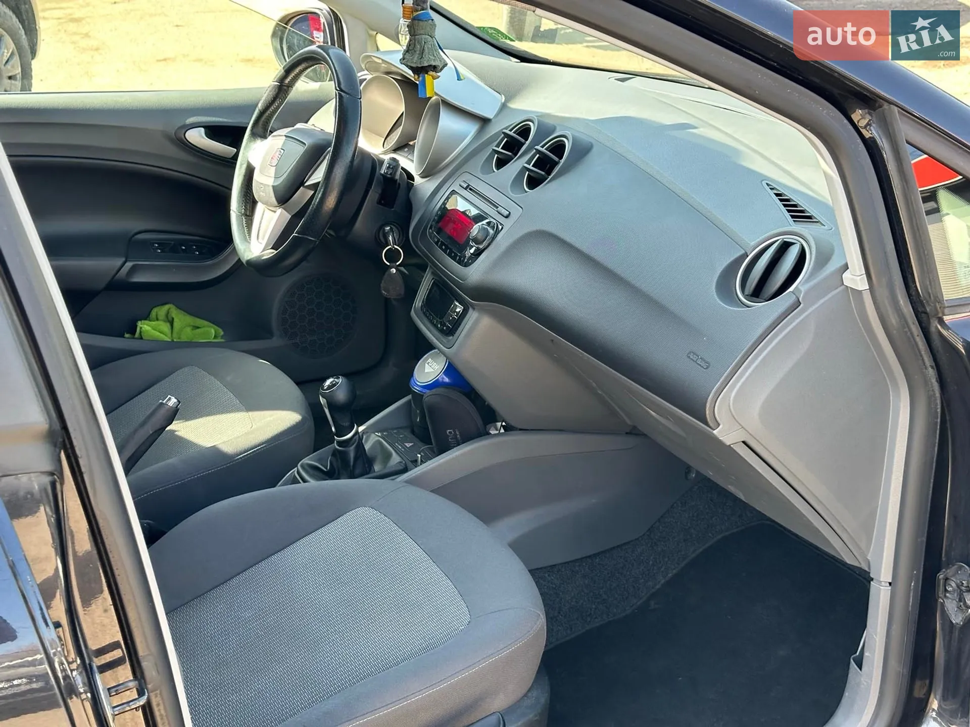 2011 SEAT Ibiza - мініатюра 13