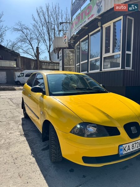 Хэтчбек SEAT Ibiza 2004 в Киеве