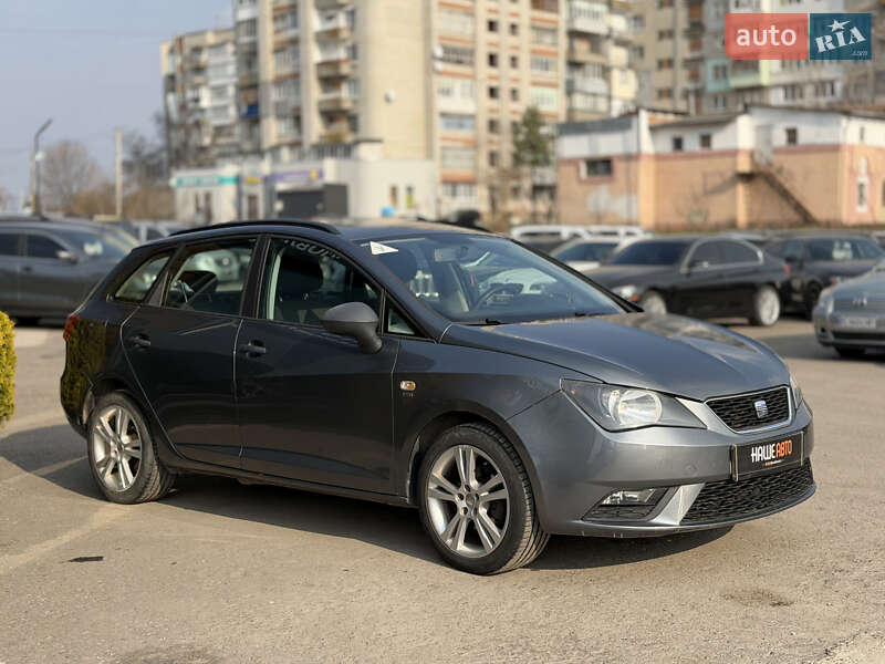 Хэтчбек SEAT Ibiza 2013 в Шептицькому