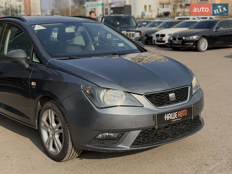 Хэтчбек SEAT Ibiza 2013 в Шептицькому