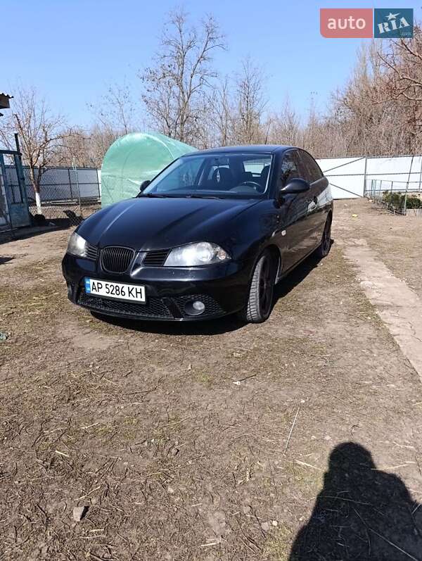 Хэтчбек SEAT Ibiza 2007 в Запорожье