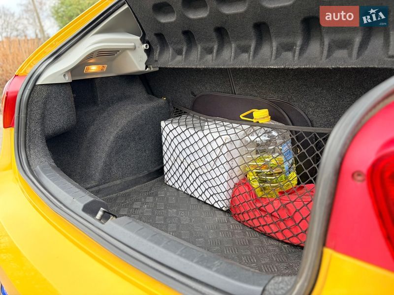 Хетчбек SEAT Ibiza 2010 в Стрию