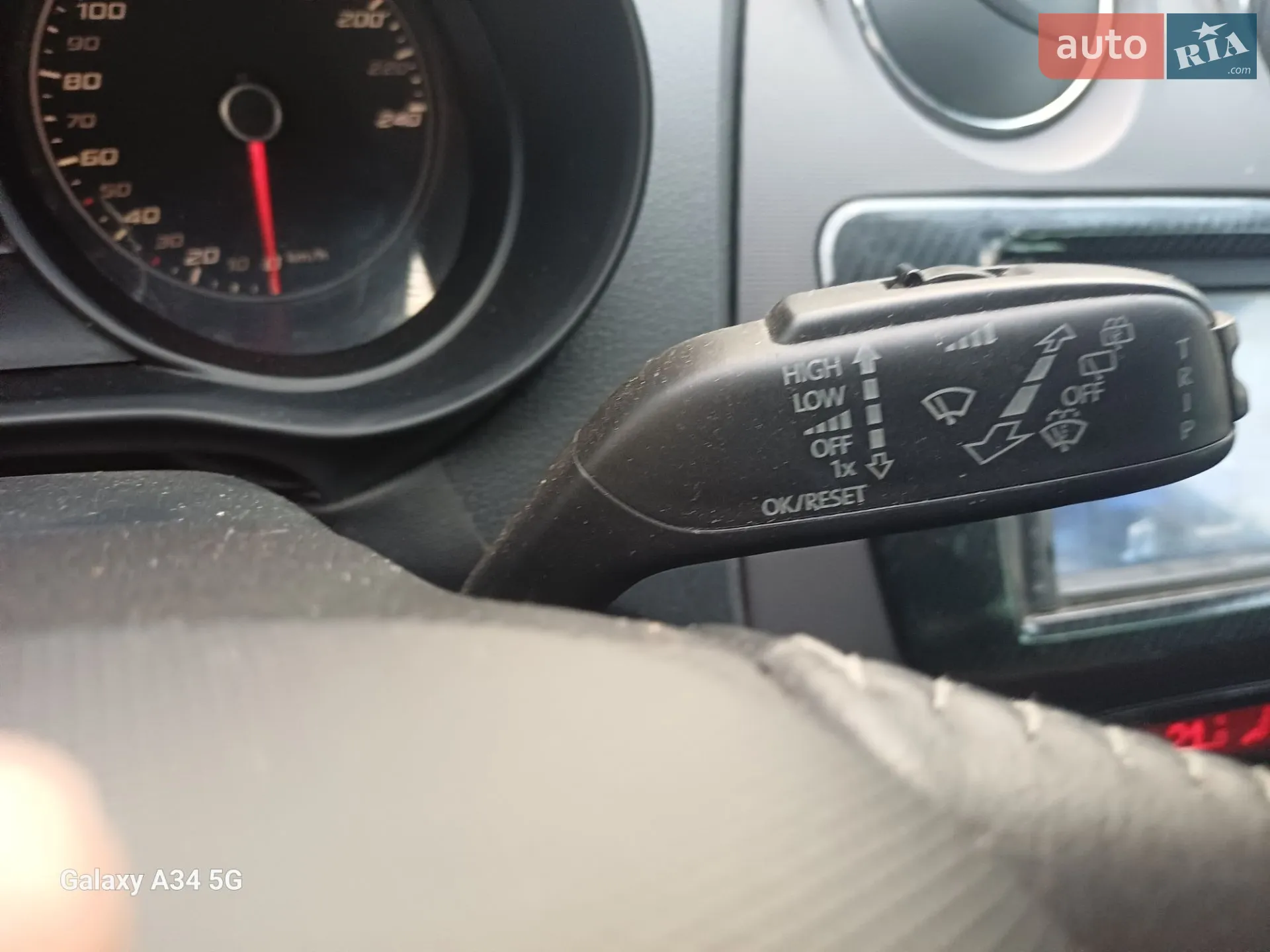 2012 SEAT Ibiza - мініатюра 14