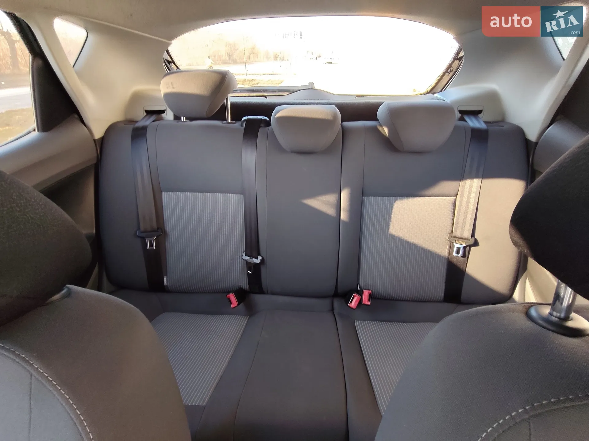 2011 SEAT Ibiza - мініатюра 8