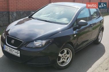 Хэтчбек SEAT Ibiza 2010 в Мукачево