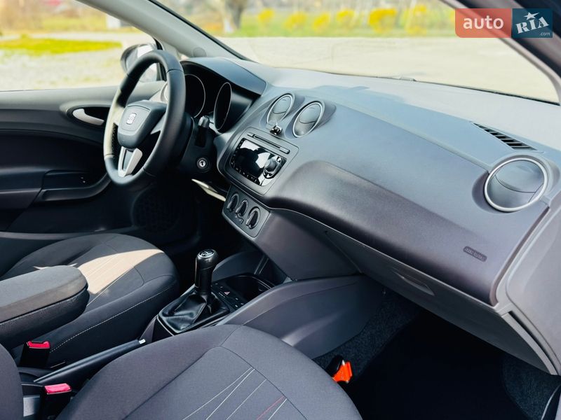 Универсал SEAT Ibiza 2011 в Здолбунове фото 28 Универсал SEAT Ibiza 2011 в Здолбунове