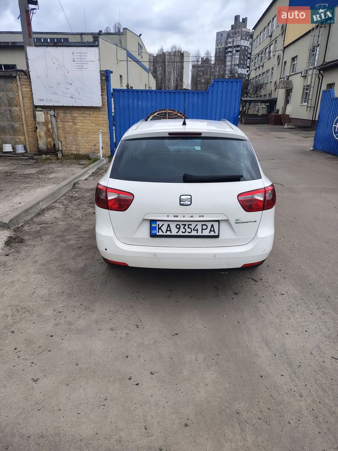 2011 SEAT Ibiza - мініатюра 4