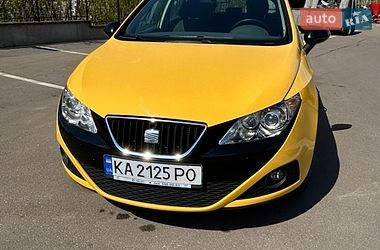 Хэтчбек SEAT Ibiza 2008 в Киеве
