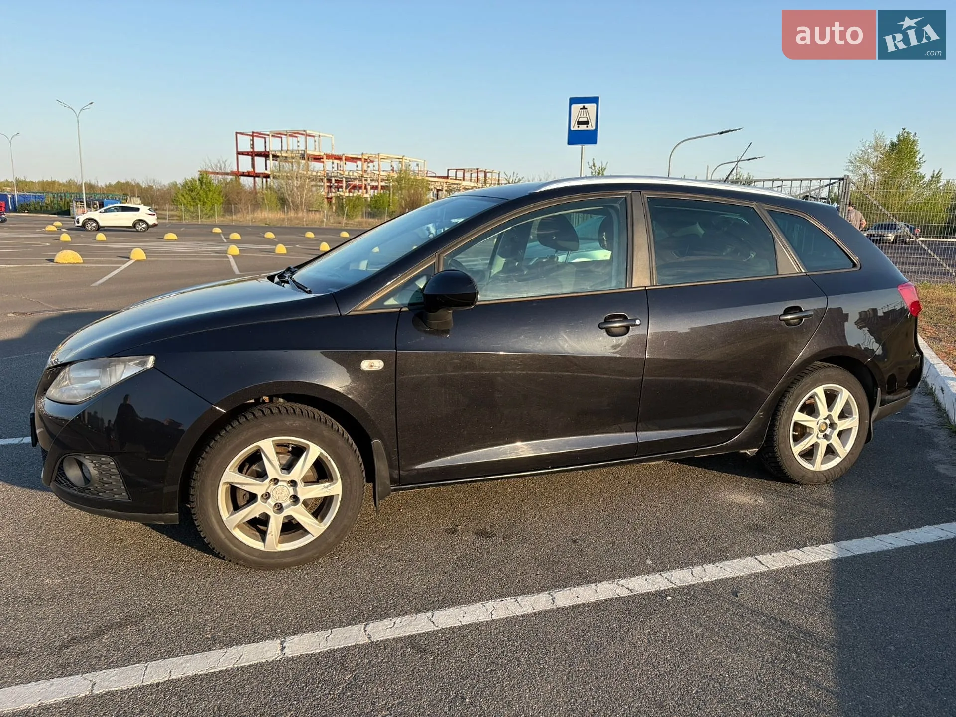2010 SEAT Ibiza - мініатюра 4