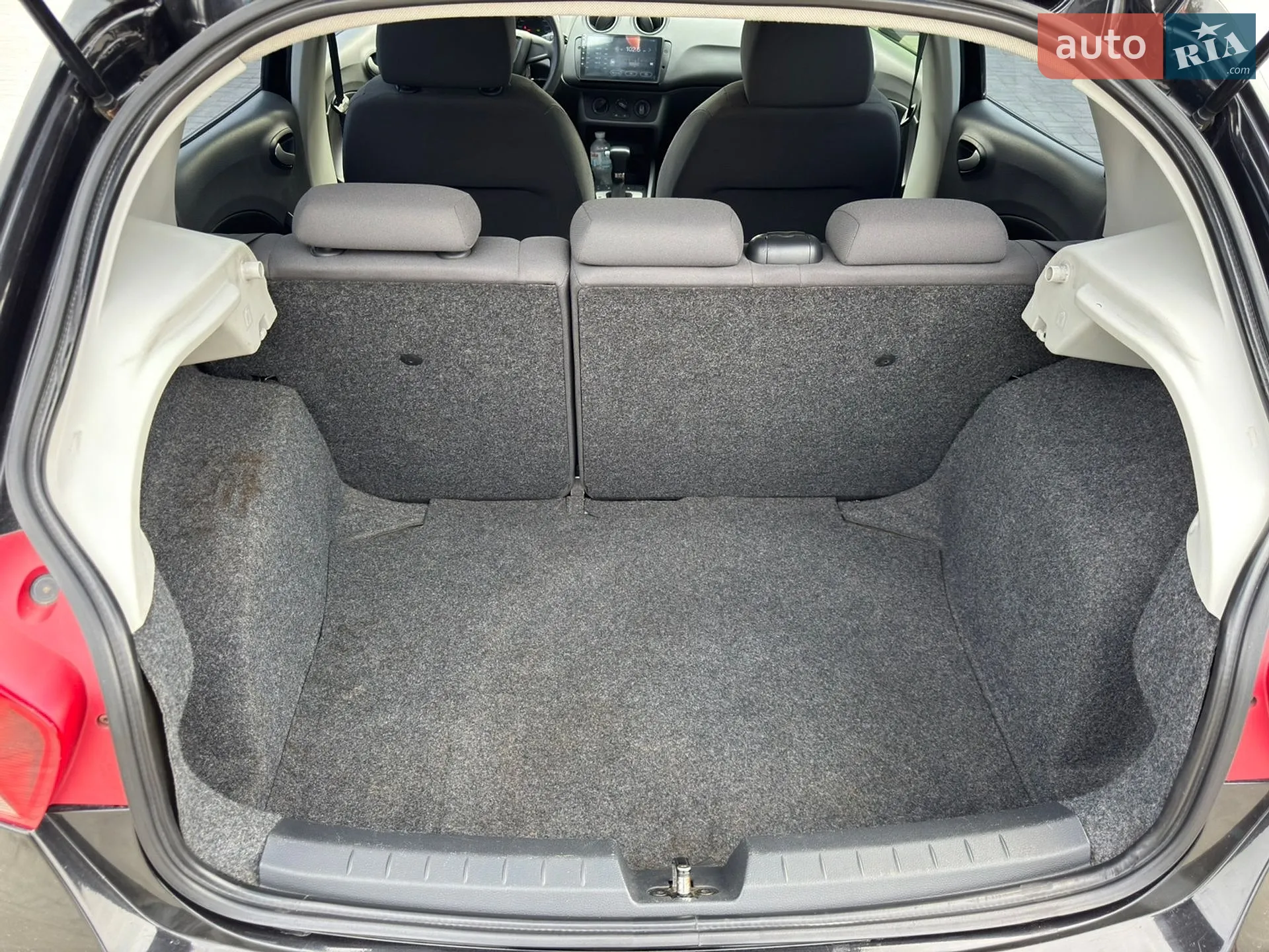 2010 SEAT Ibiza - мініатюра 26