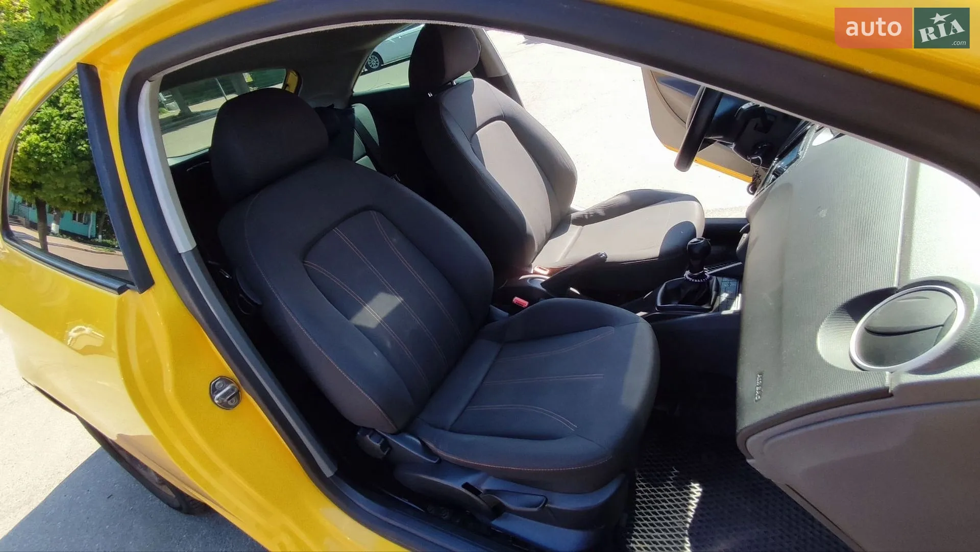 2011 SEAT Ibiza - мініатюра 17