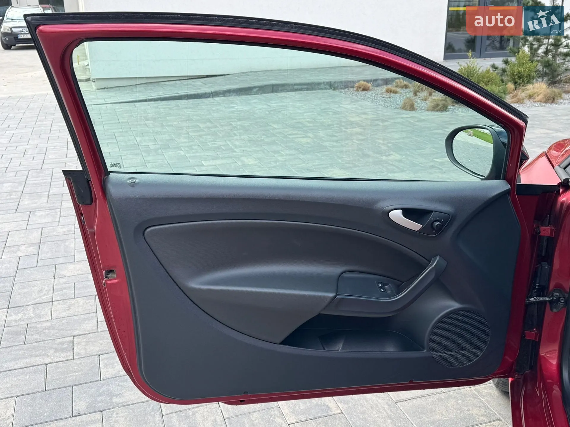 2011 SEAT Ibiza - мініатюра 21