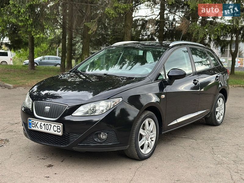 Универсал SEAT Ibiza 2011 в Ровно