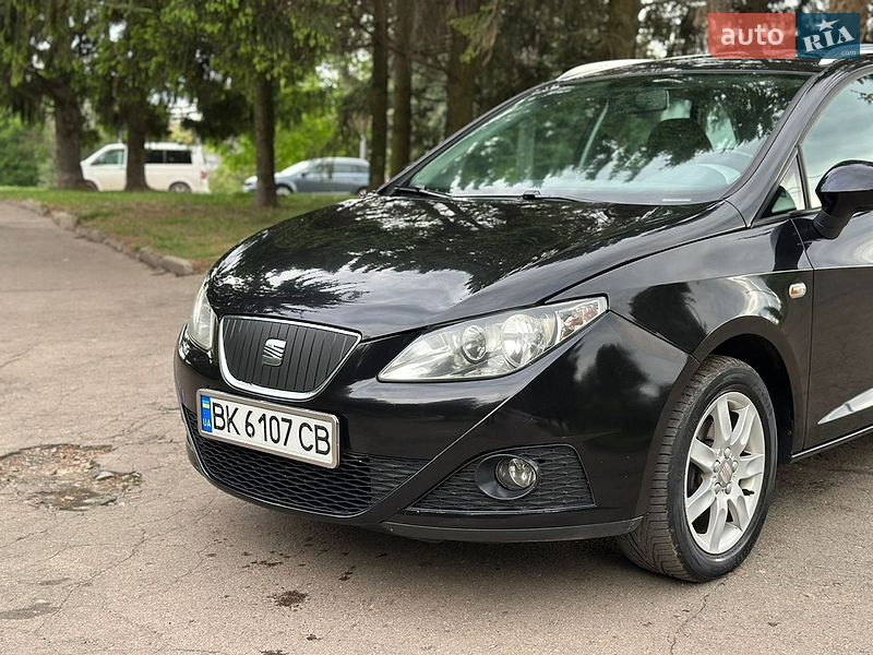 Универсал SEAT Ibiza 2011 в Ровно