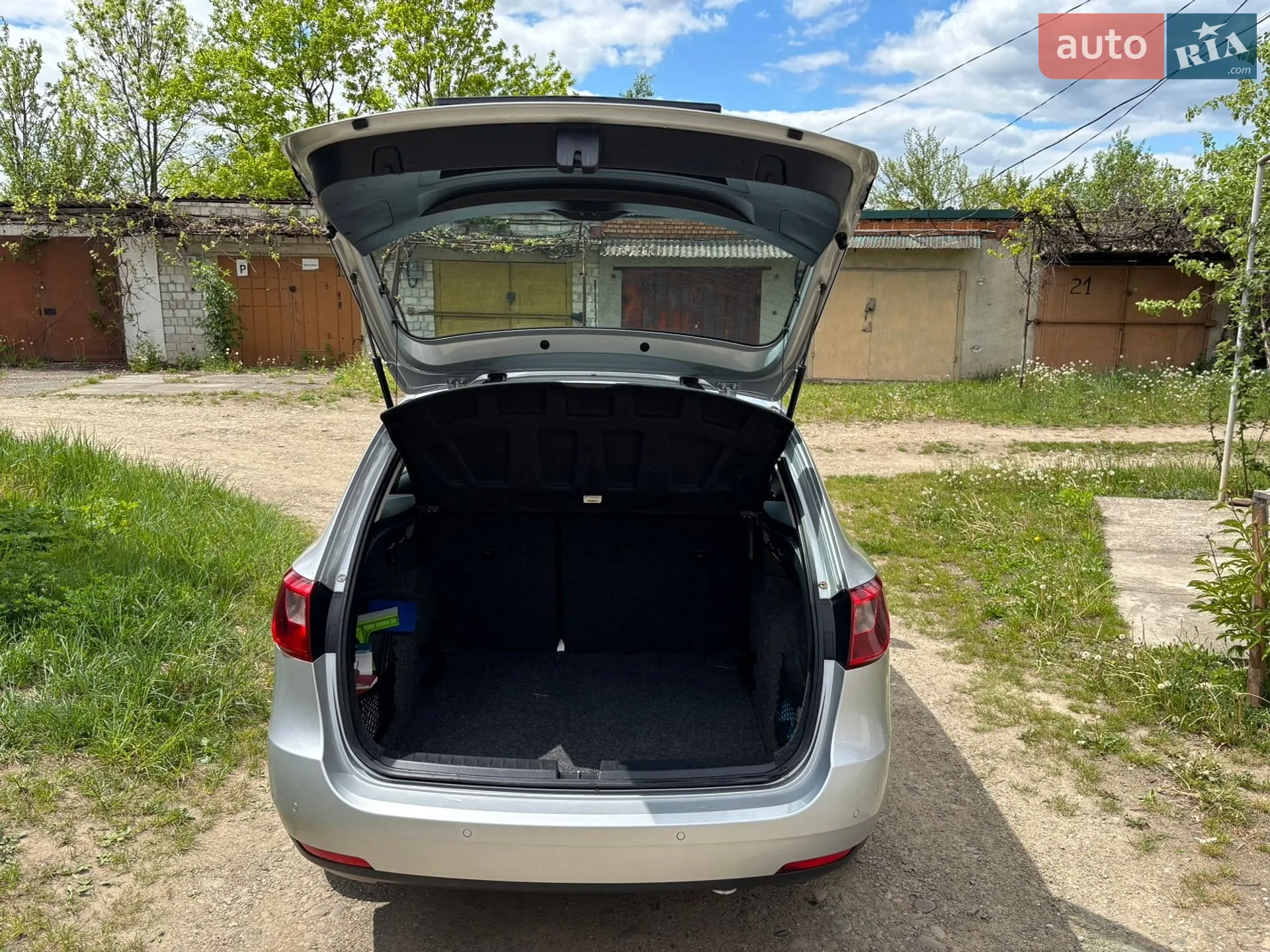2013 SEAT Ibiza - мініатюра 13