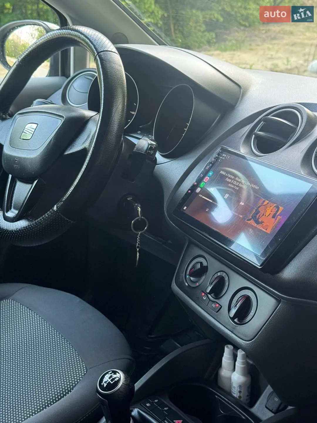 2010 SEAT Ibiza - мініатюра 10