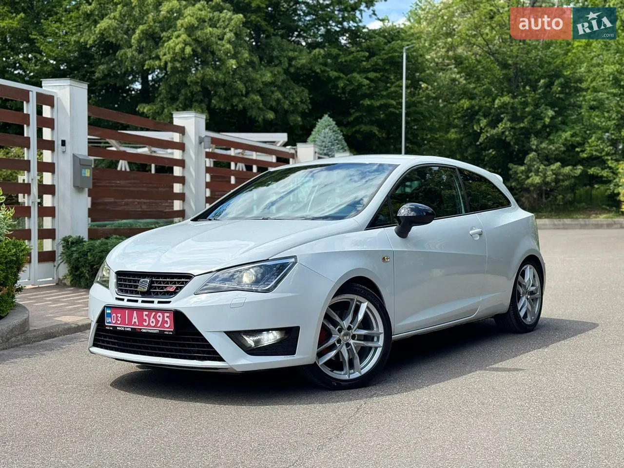 2010 Skoda Octavia - мініатюра 86