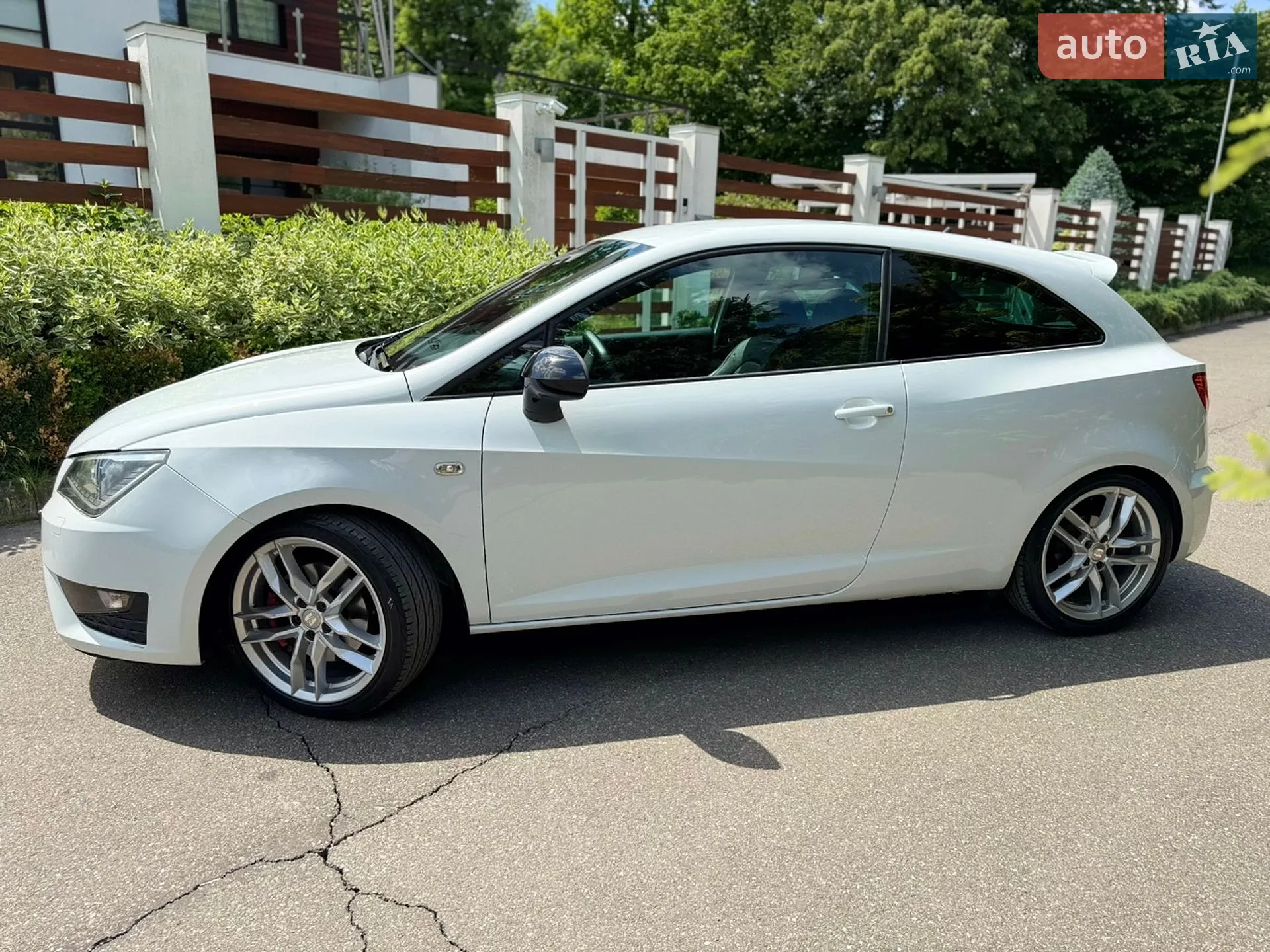 2014 SEAT Ibiza - мініатюра 16