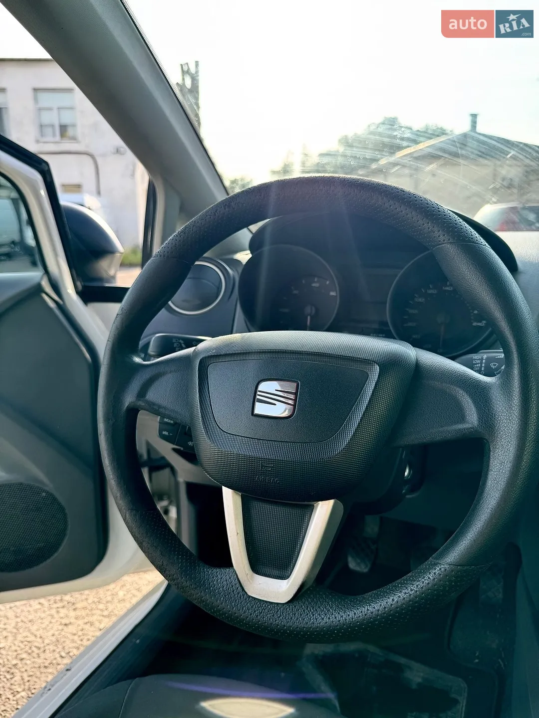 SEAT Ibiza 2010 VIN VSSZZZ6JZBR032119 фото оголошення 17 з 36