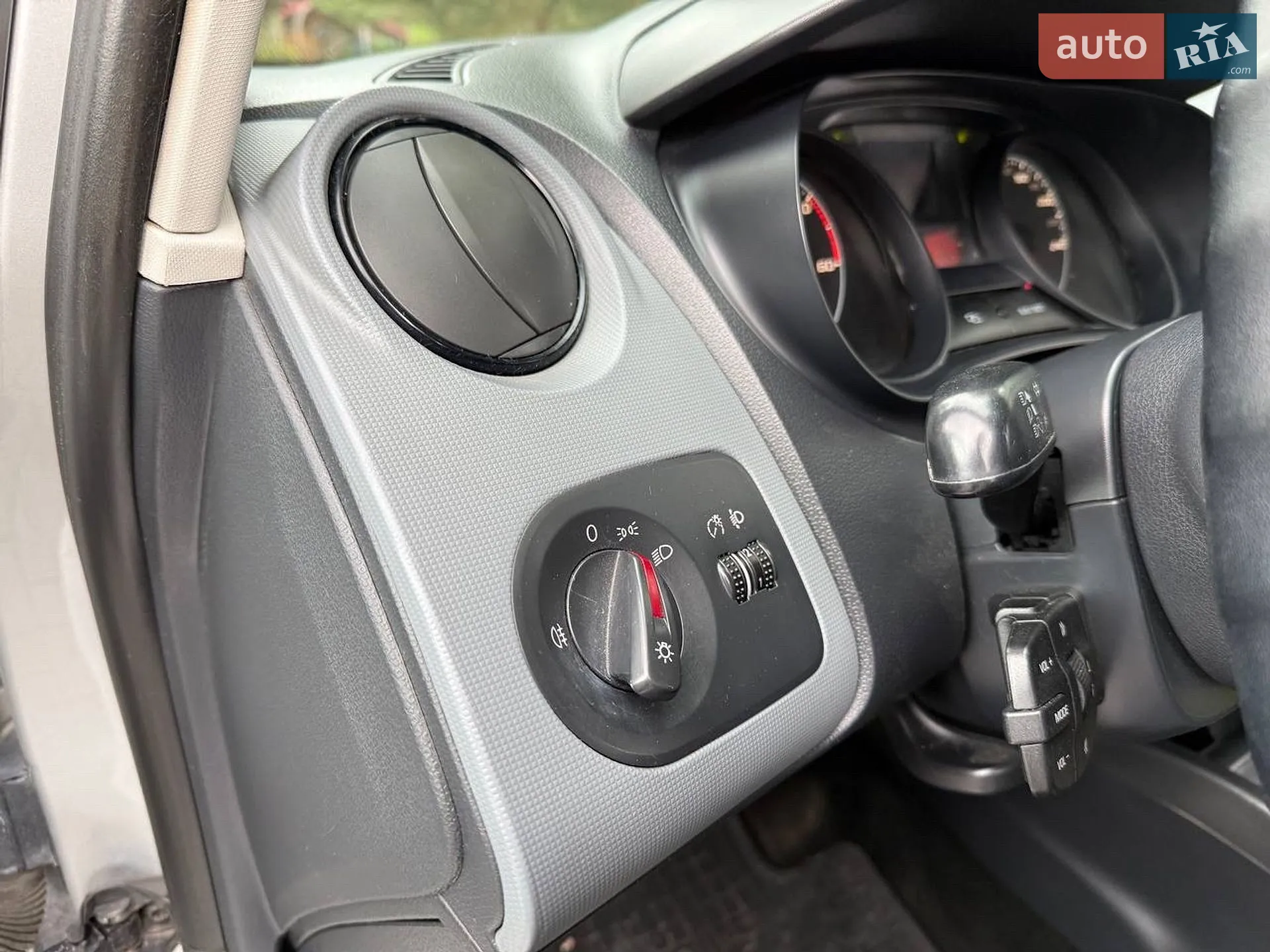 2015 SEAT Ibiza - мініатюра 50