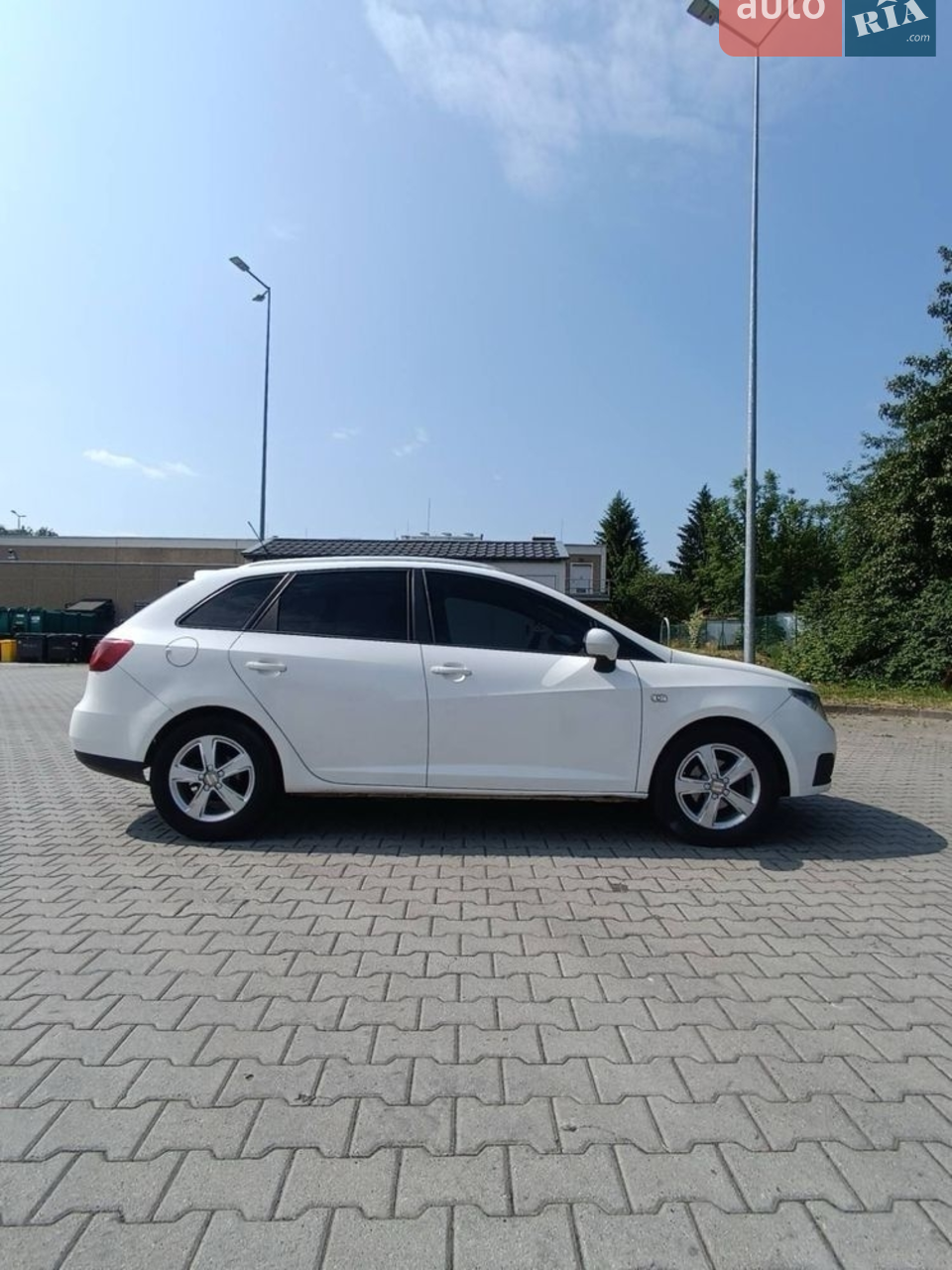 2010 SEAT Ibiza - мініатюра 21