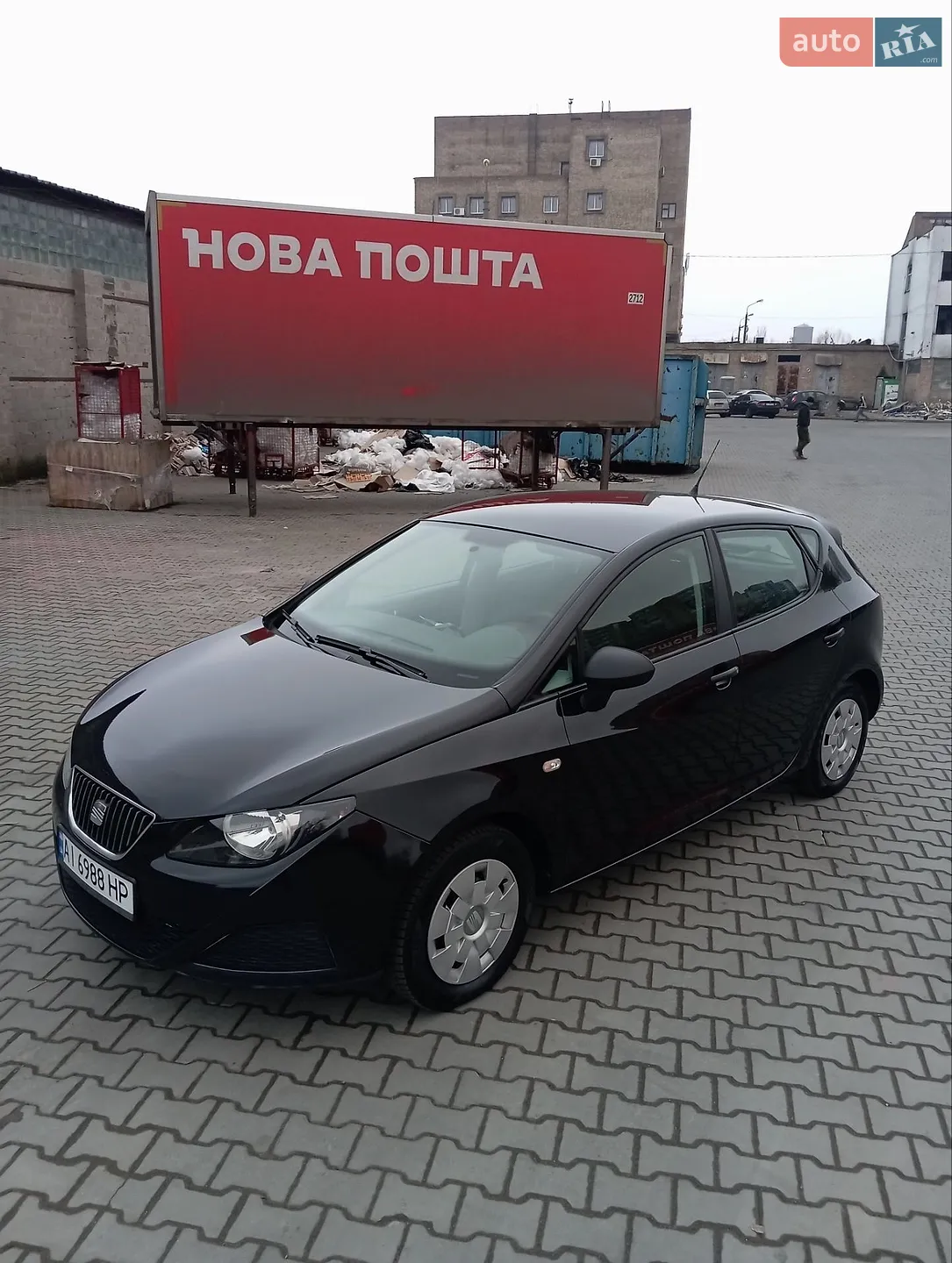 2011 SEAT Ibiza - мініатюра 2