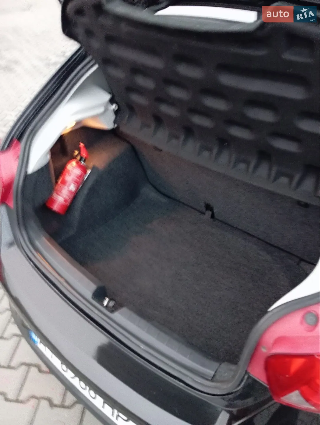 2011 SEAT Ibiza - мініатюра 16