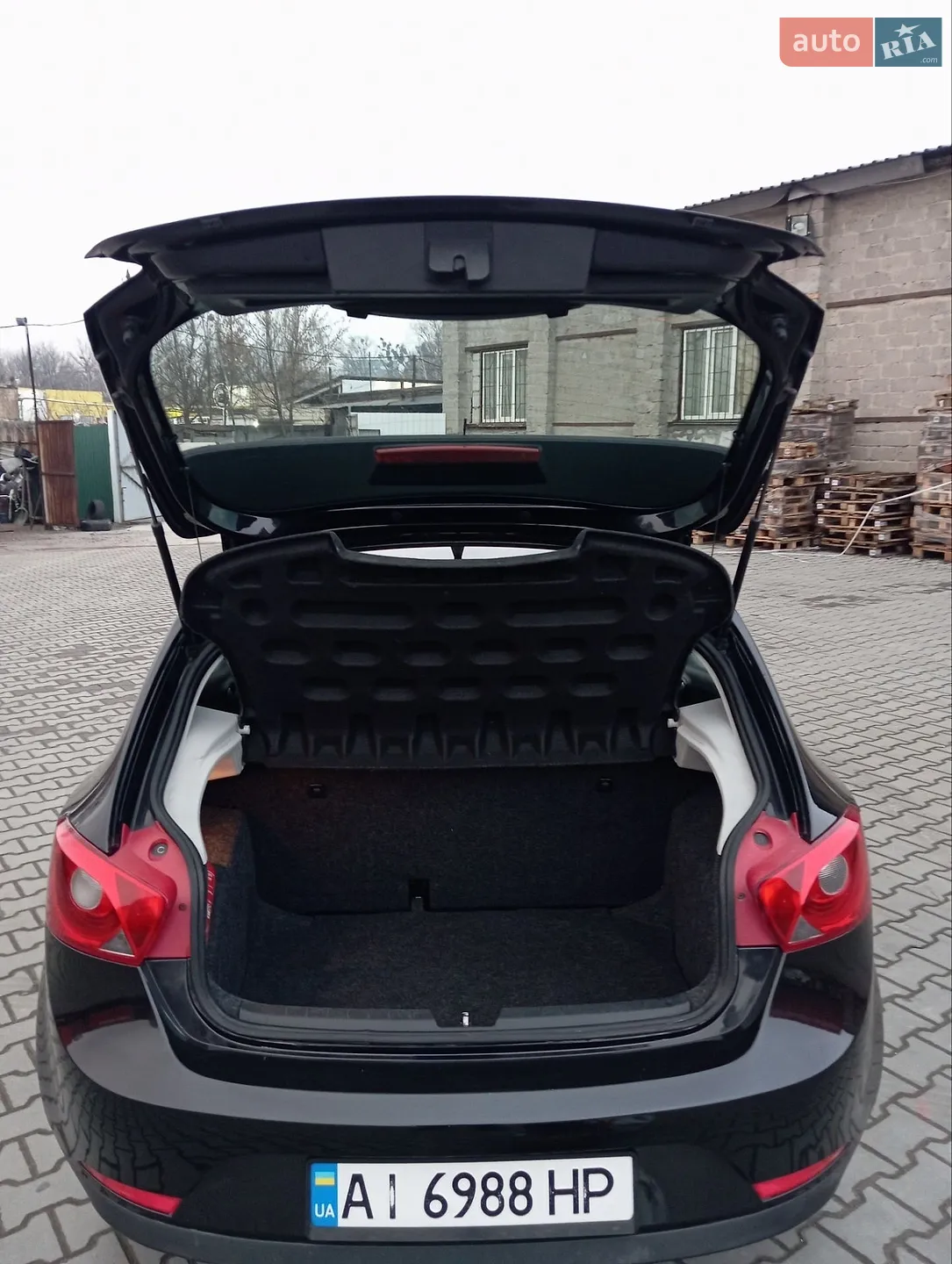 2011 SEAT Ibiza - мініатюра 17