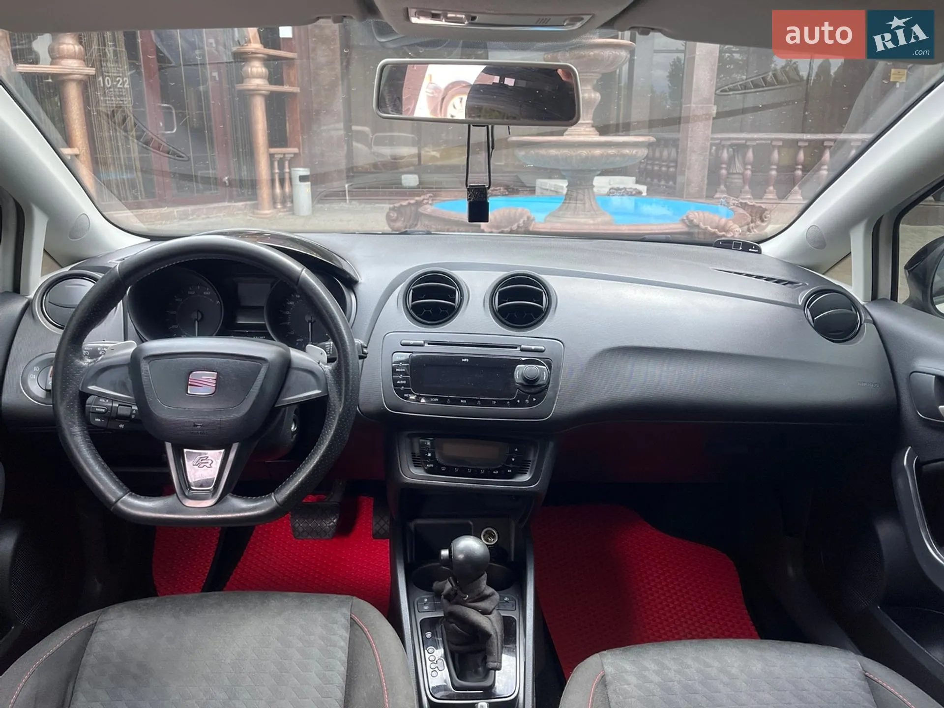 2010 SEAT Ibiza - мініатюра 10