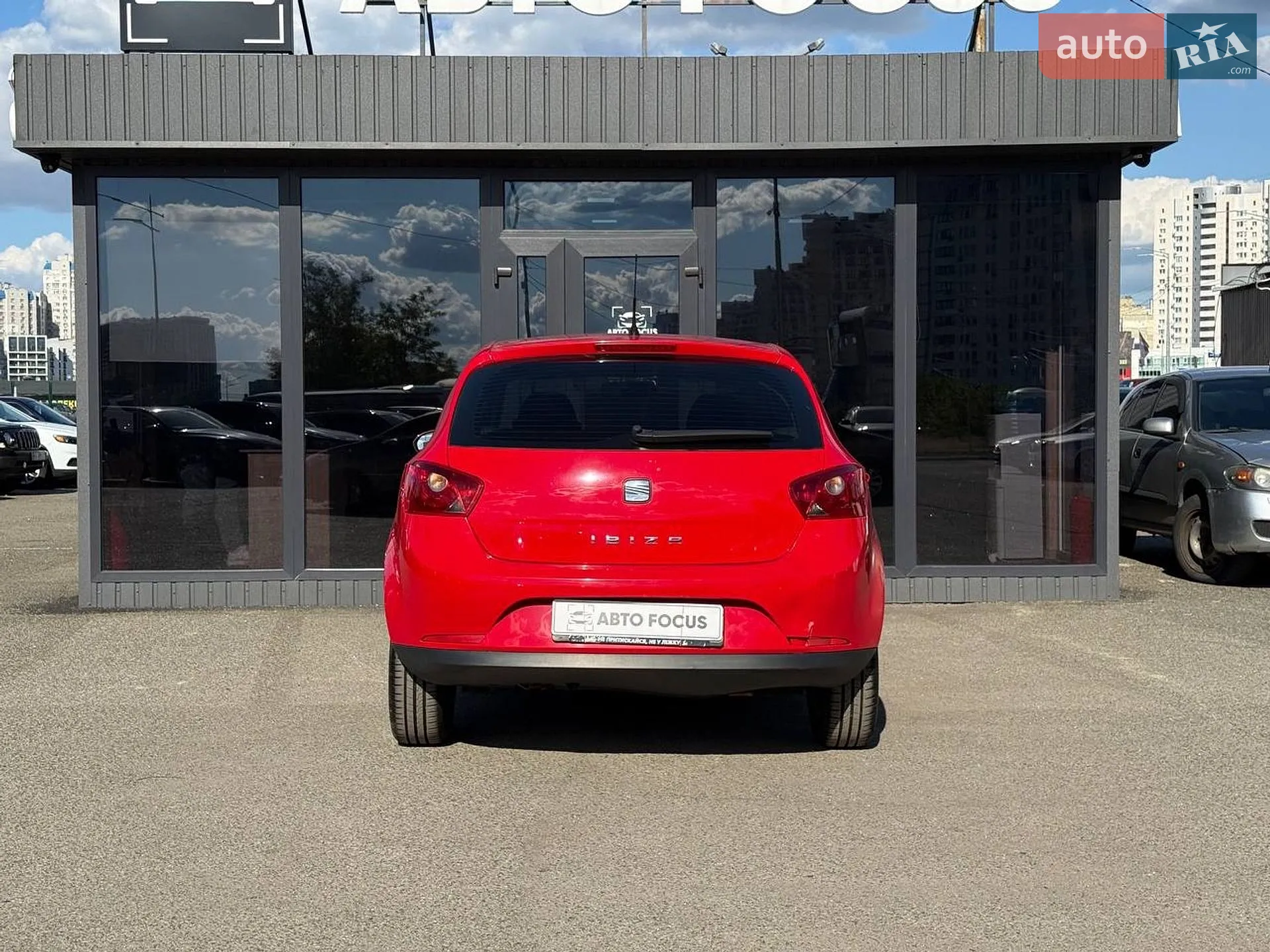 2011 SEAT Ibiza - мініатюра 6
