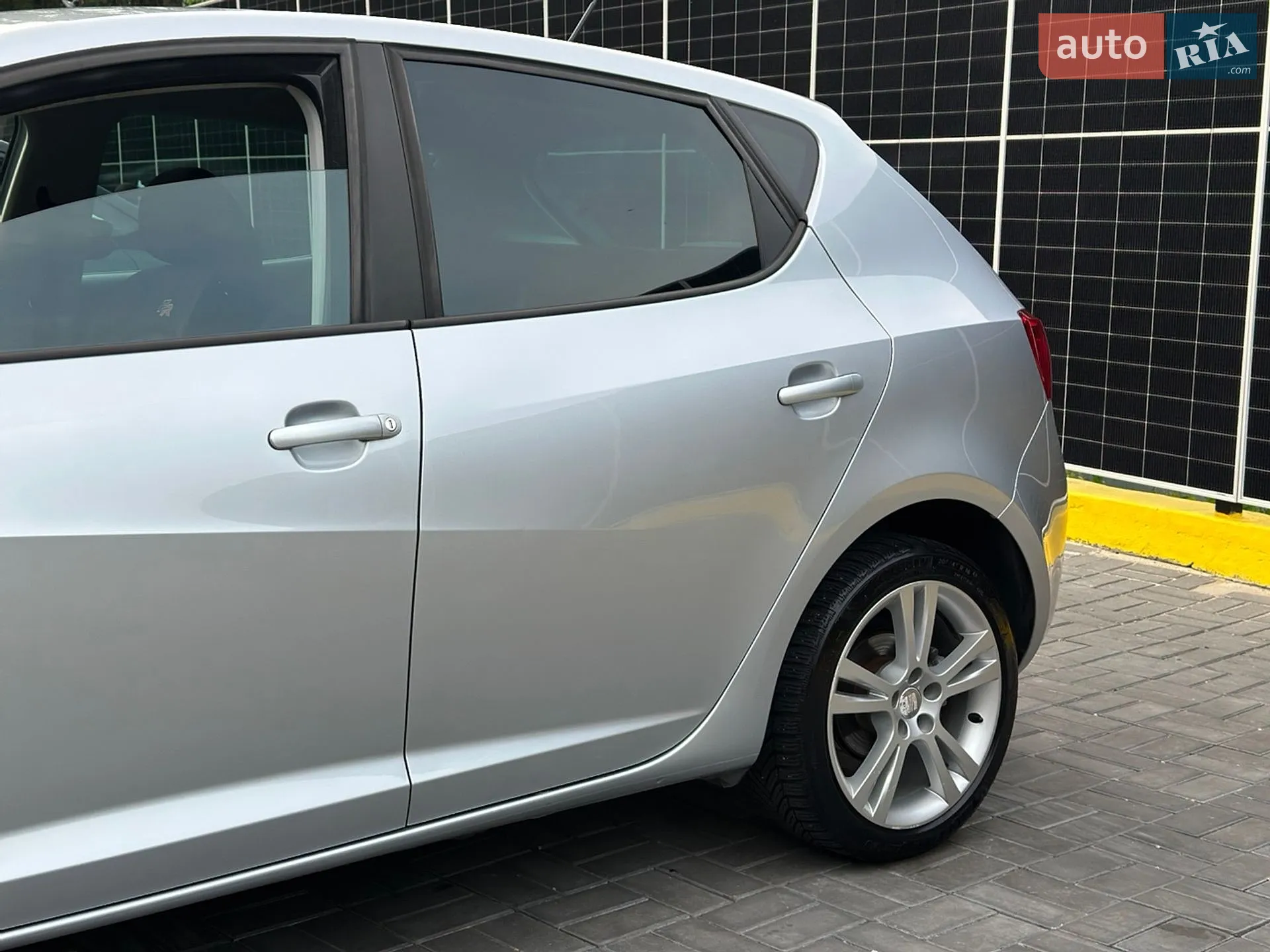 2010 SEAT Ibiza - мініатюра 7
