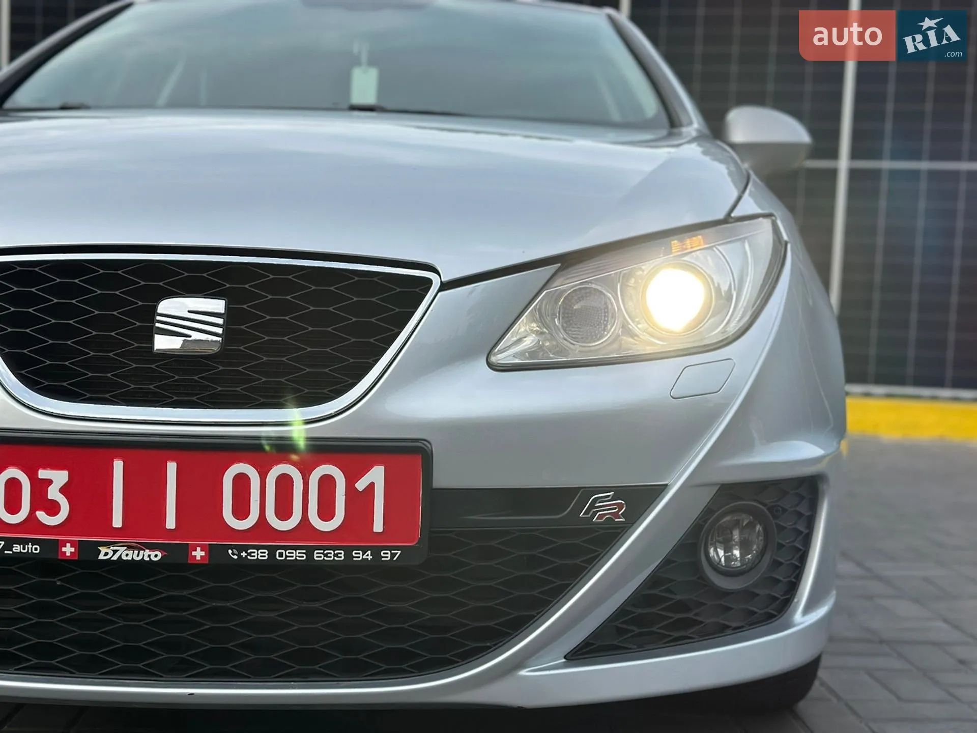 2010 SEAT Ibiza - мініатюра 10