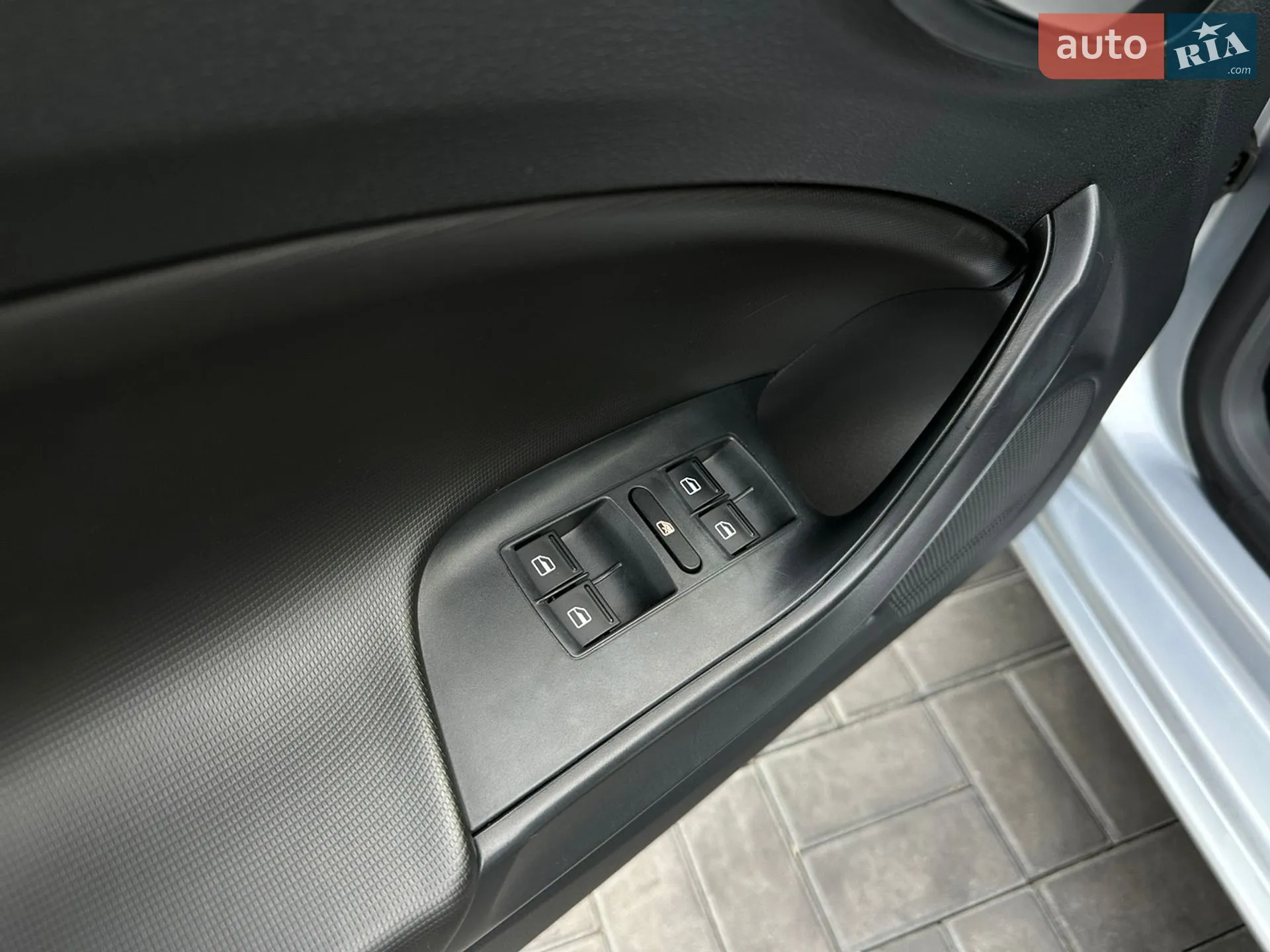 2010 SEAT Ibiza - мініатюра 36