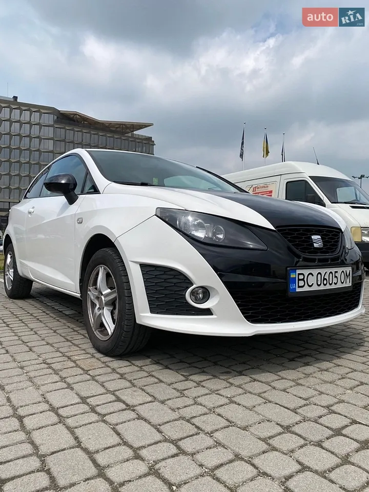 2010 SEAT Ibiza - мініатюра 18