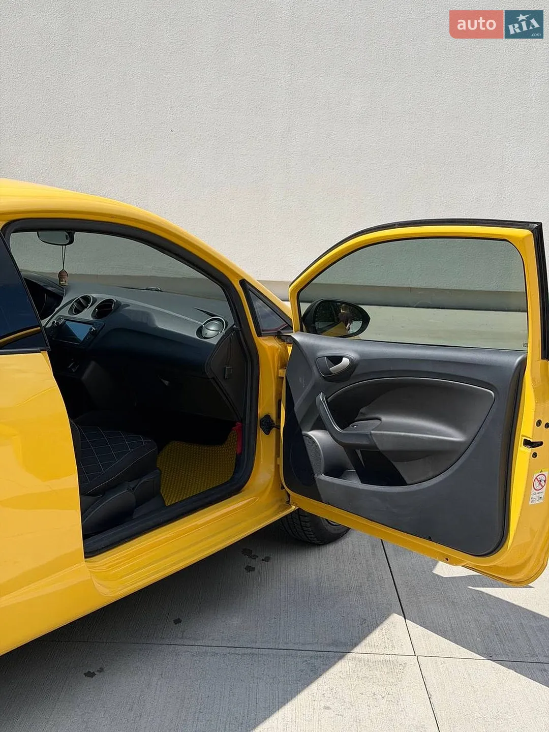 2010 SEAT Ibiza - мініатюра 18