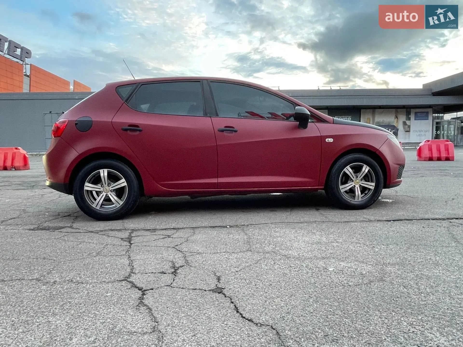 2011 SEAT Ibiza - мініатюра 7