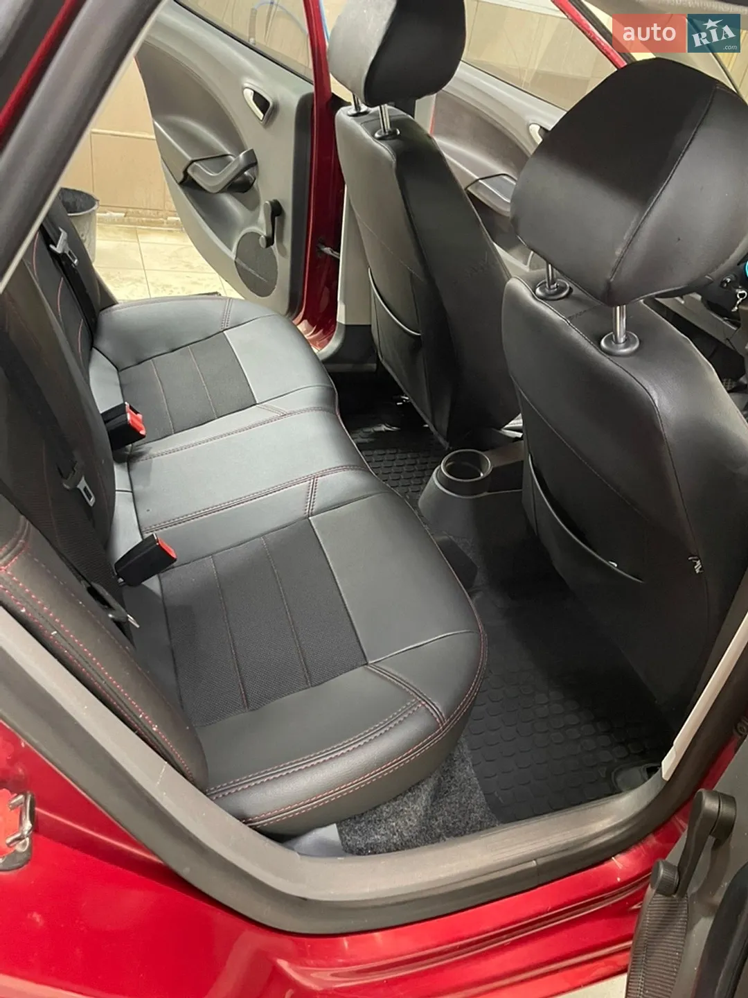 2011 SEAT Ibiza - мініатюра 23