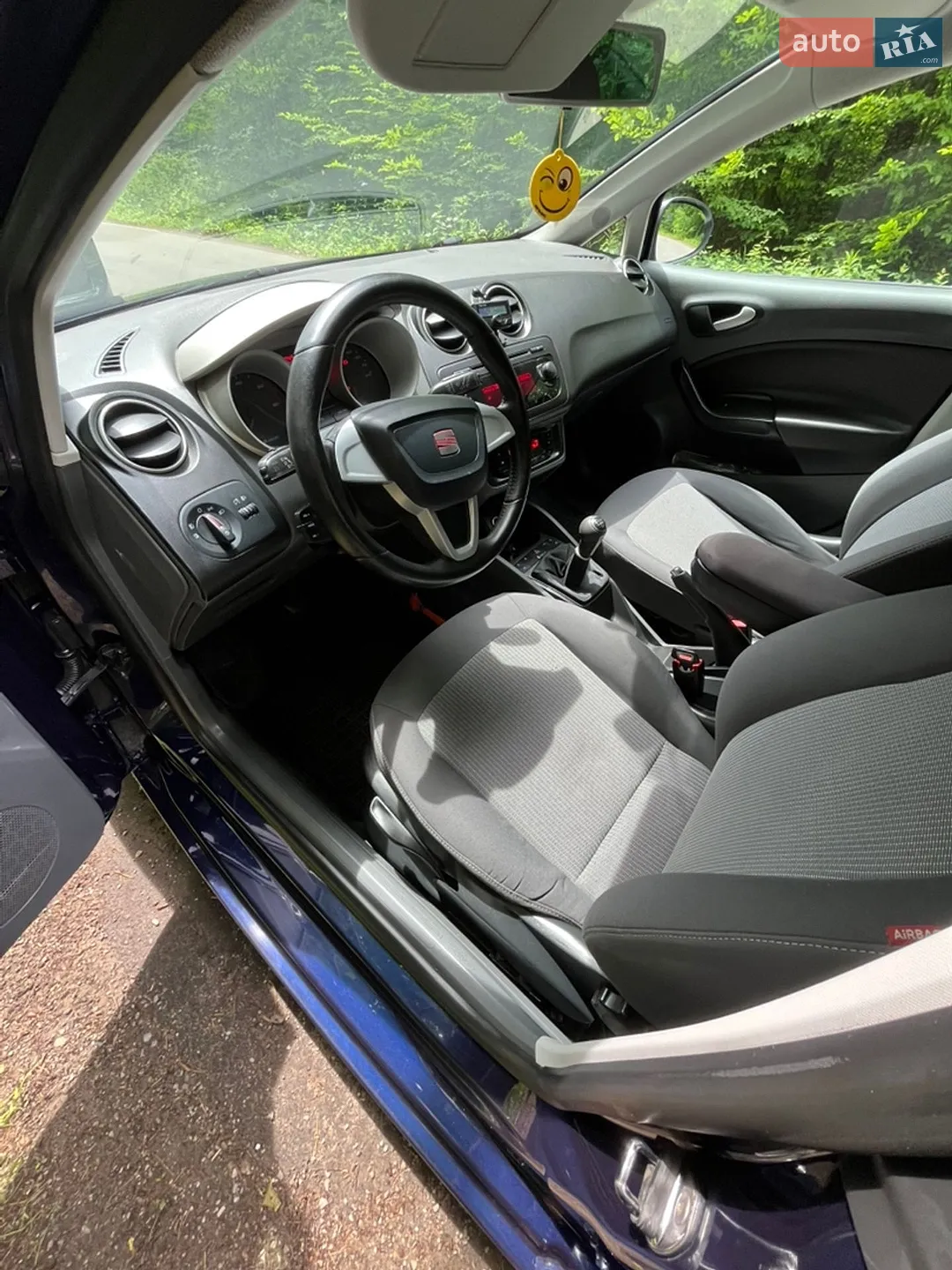2011 SEAT Ibiza - мініатюра 11