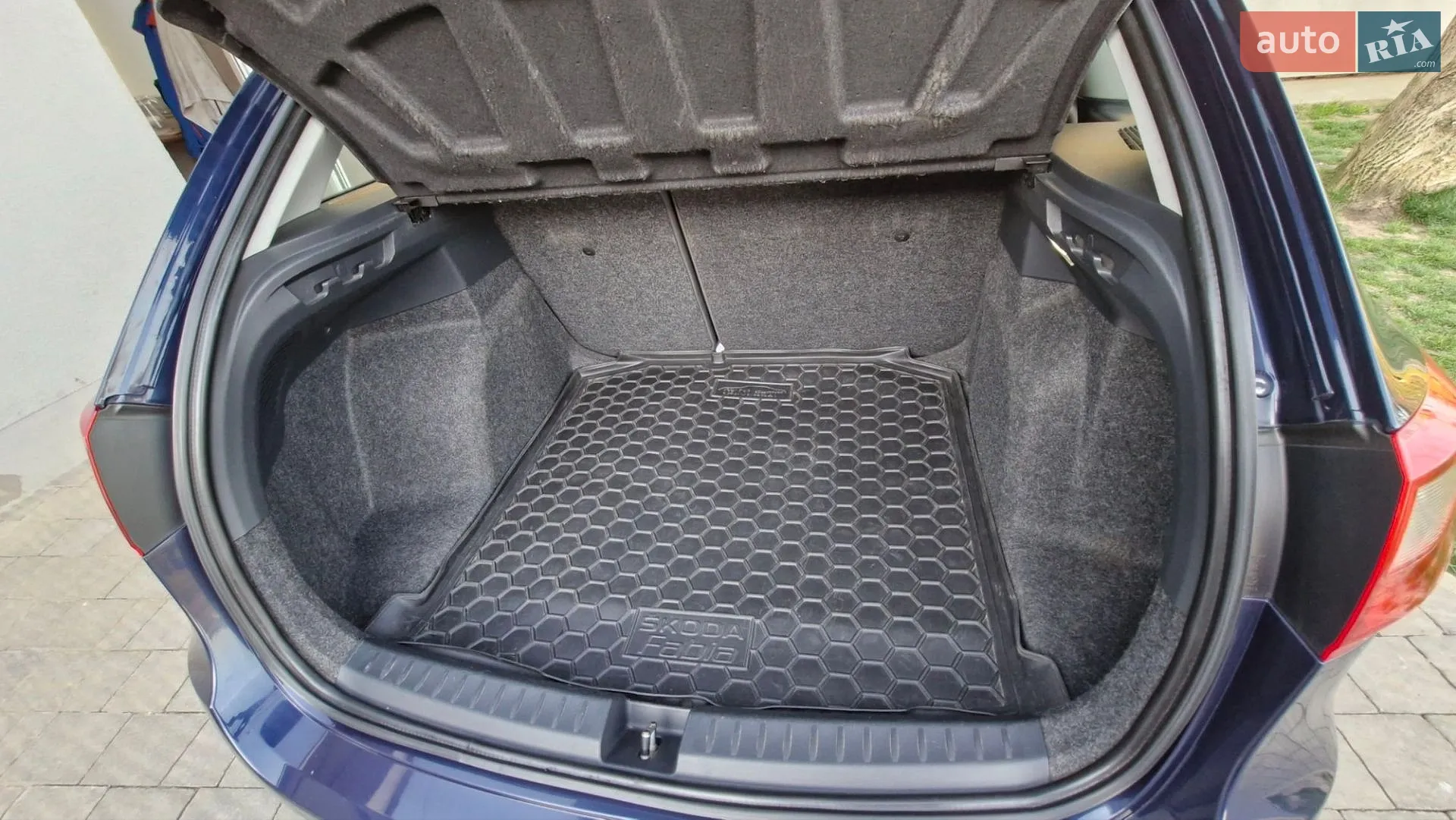 2010 SEAT Ibiza - мініатюра 14