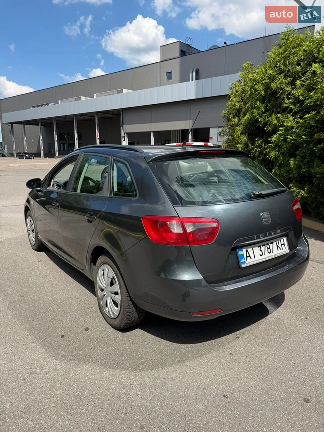 2010 SEAT Ibiza - мініатюра 4