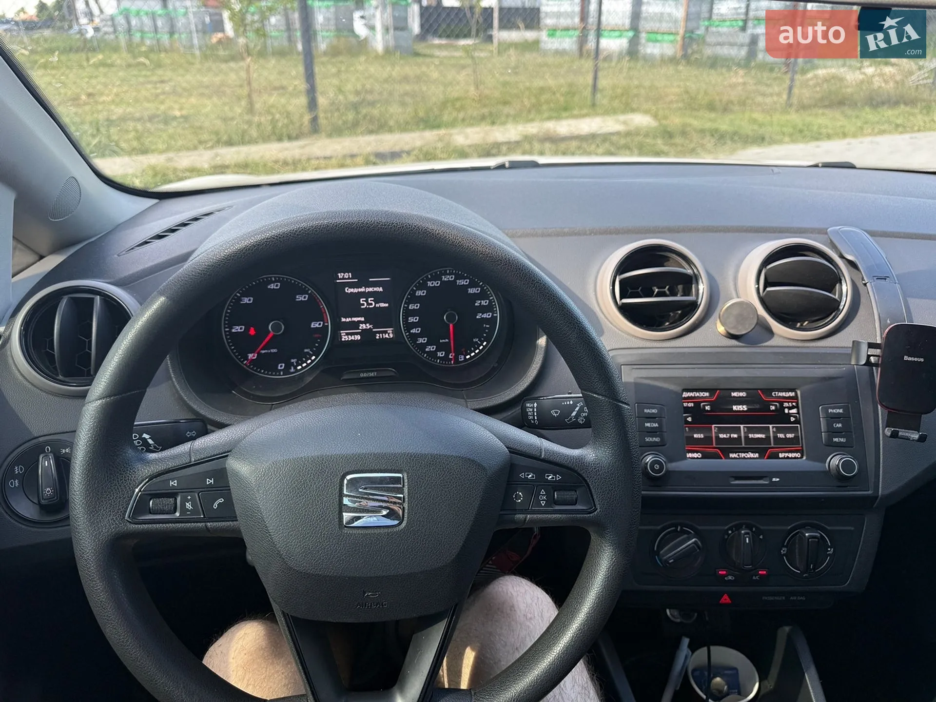 2015 SEAT Ibiza - мініатюра 16
