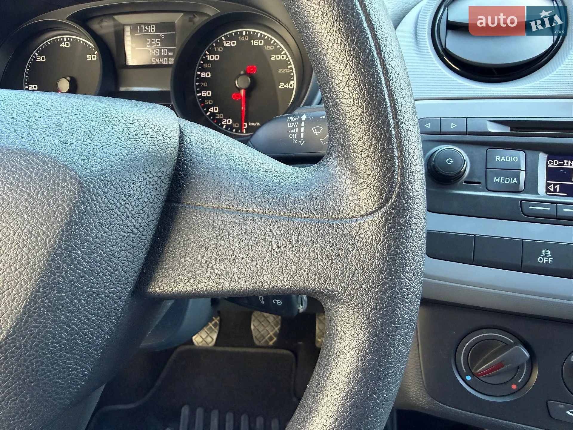 2015 SEAT Ibiza - мініатюра 39