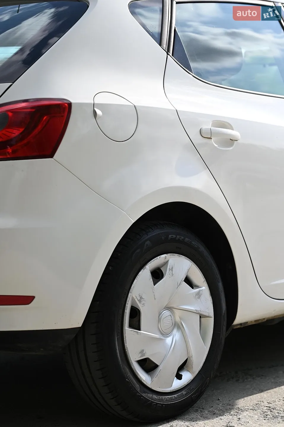 2013 SEAT Ibiza - мініатюра 12